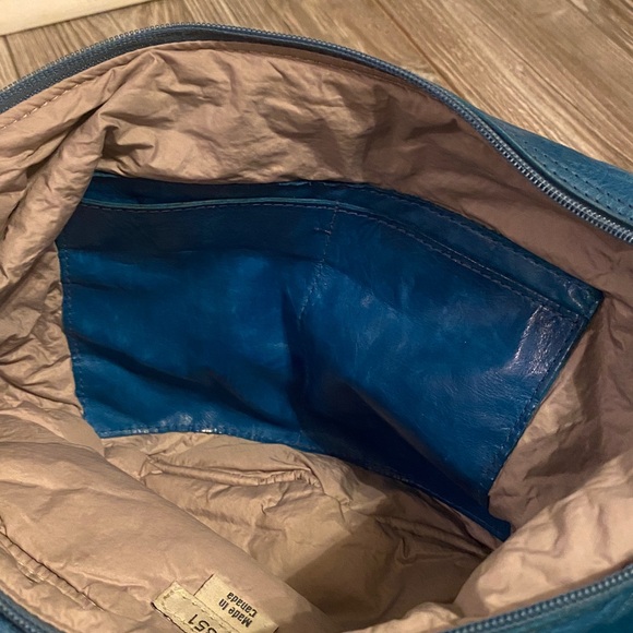 M0851 Half Moon Hobo leather bag - Picture 15 of 15